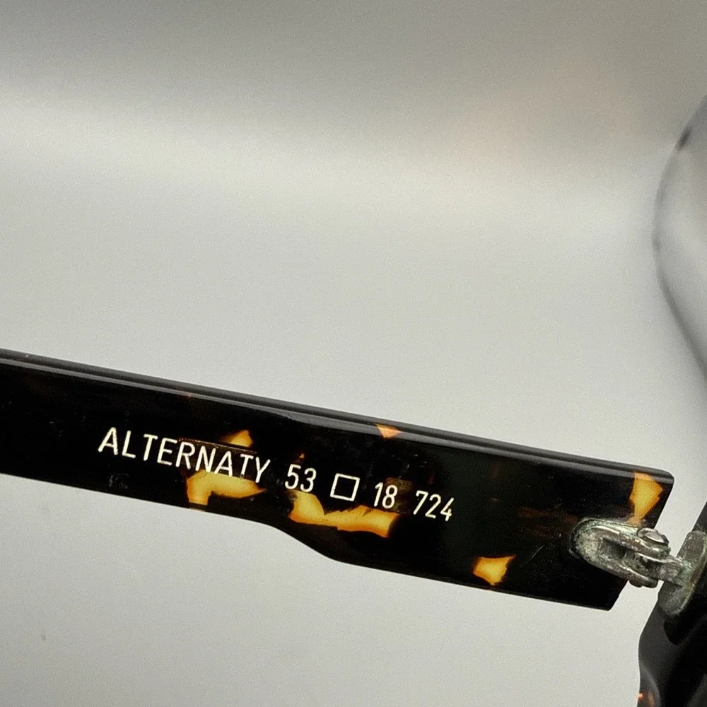 VINTAGE AUTHENTIC HARRY LARY'S- 'ALTERNATY' TORTOISE CAT EYE SUNGLASS Frames